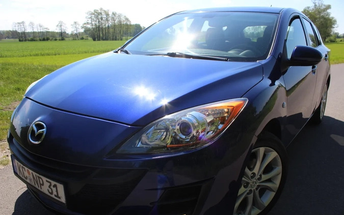 Mazda 3 cena 24500 przebieg: 110653, rok produkcji 2011 z Łęczyca małe 596